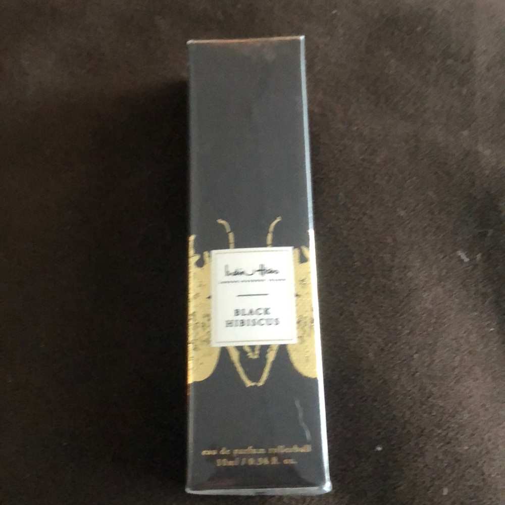 India Hicks Black Hibiscus Rollerball
